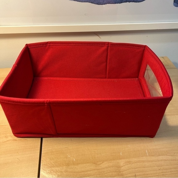 Red collapsible storage containers - Picture 12 of 13
